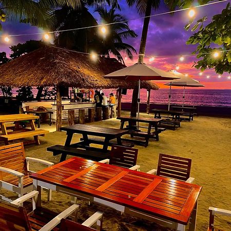 Aquarius On The Beach Nadi Exterior photo